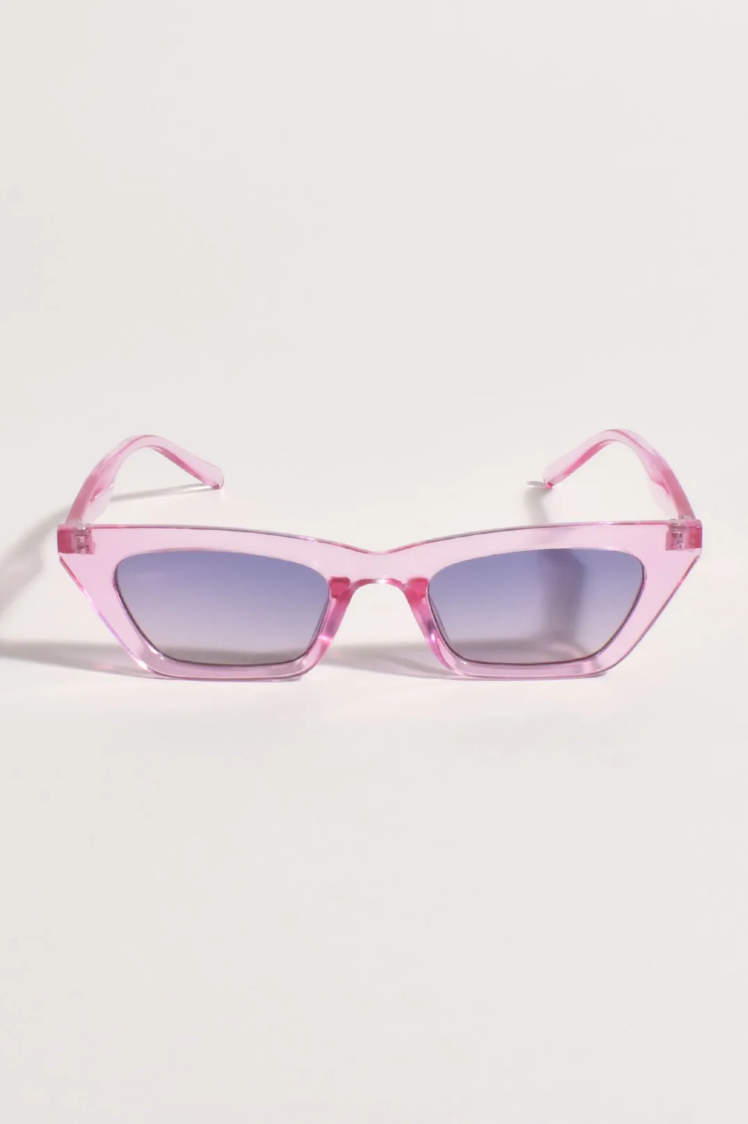 Day Dreaming Sunglasses in Pink